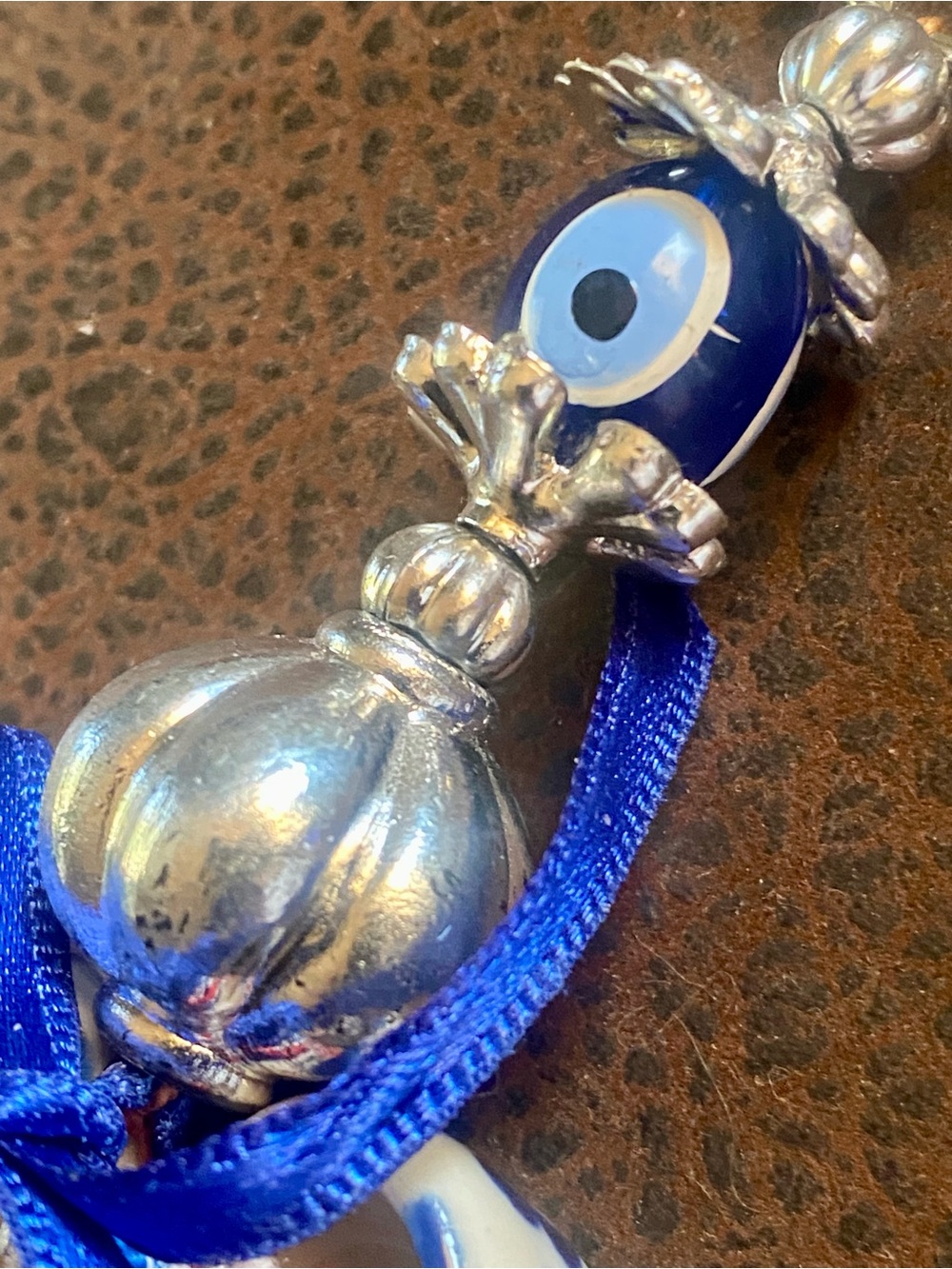 Blue Delft Windmill  Design Ceramic Shoe Keychain w/ Protective Evil Eye Accent - Picture 5 of 9